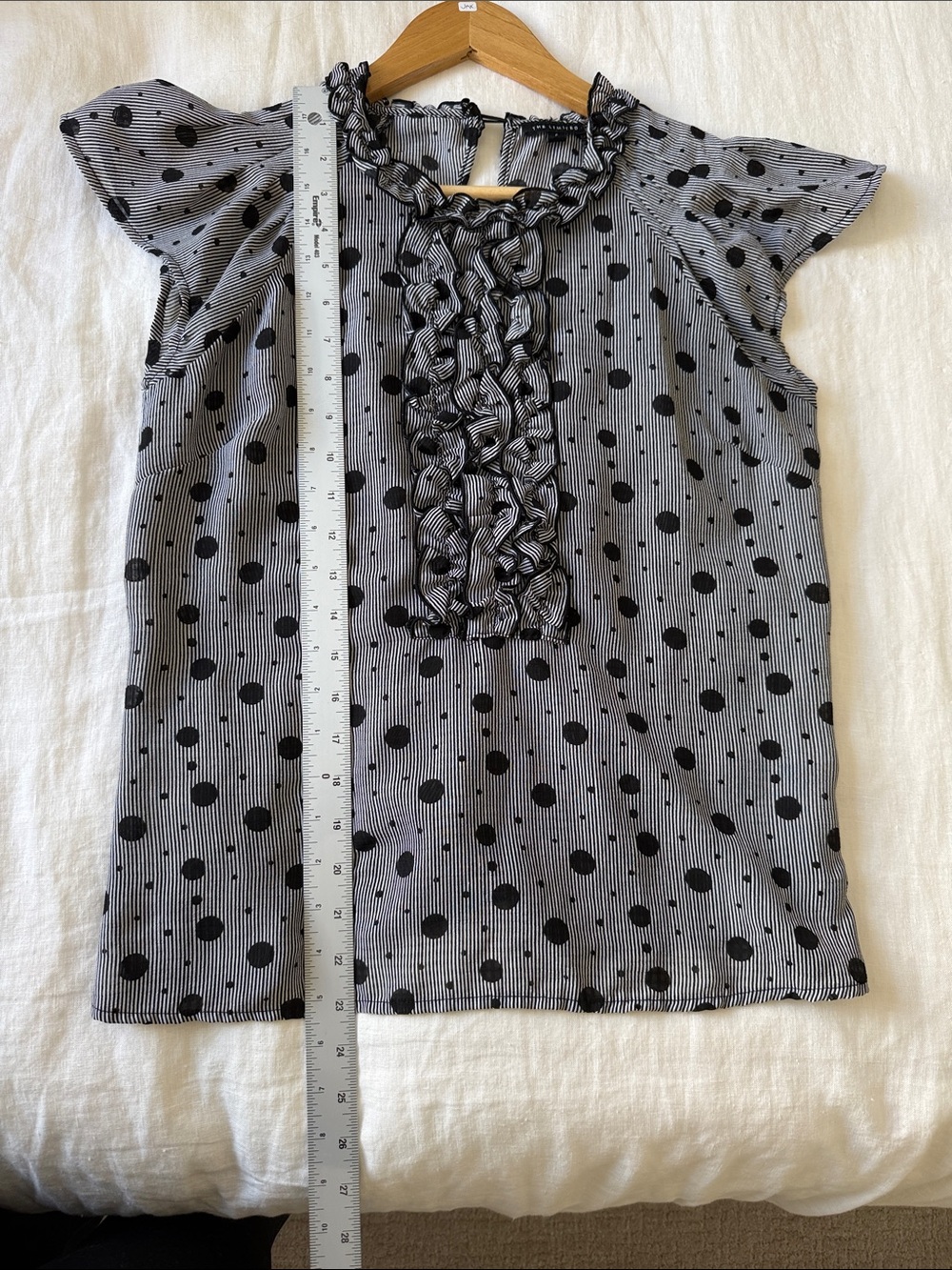 The Limited Black & White Polka Dot Ruffle Blouse Size Small - Picture 7 of 9